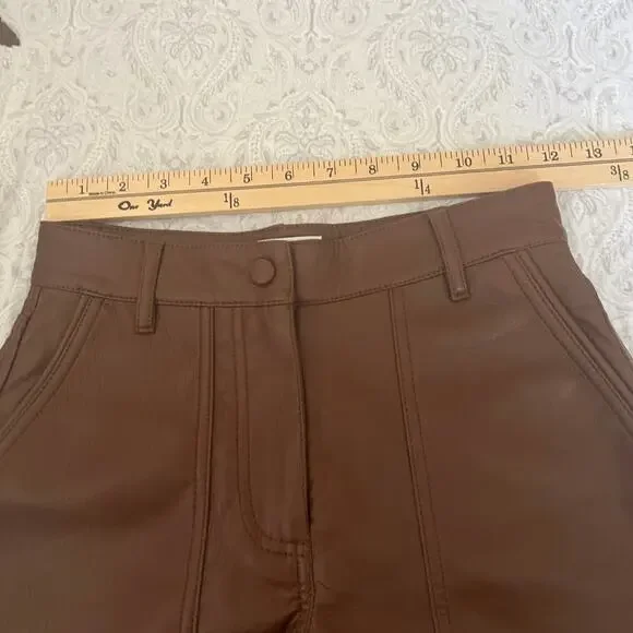 Aritzia Wilfred Nocturne High Rise Utility Vegan Leather Cognac Shorts Size 00 - Picture 5 of 6